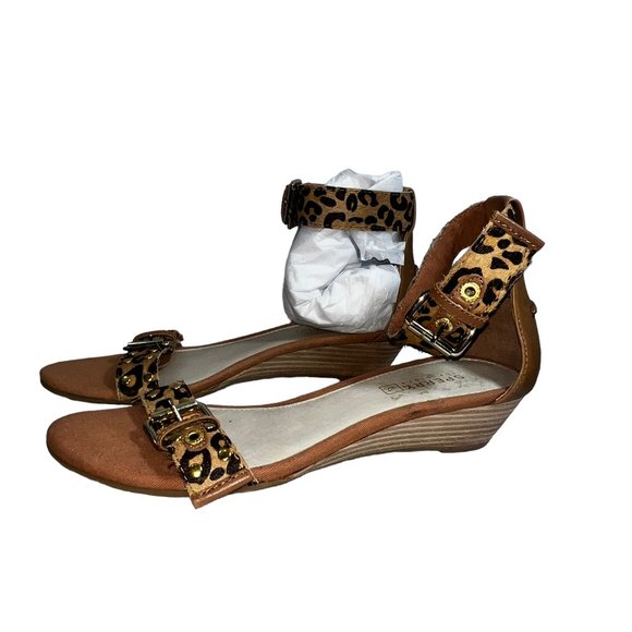 Like New SPERRY Lynnbrook Leather Animal Print Ankle Strap Sandals Size … - Picture 4 of 8